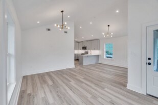 8325 Willow St in New Orleans, LA - Building Photo