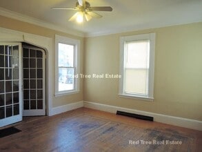 44 Linden St, Unit 1 in Boston, MA - Foto de edificio - Building Photo