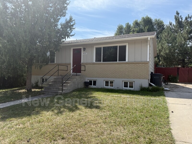 4425 Fortune Cir S in Colorado Springs, CO - Building Photo