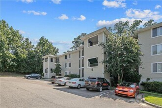 3351 Galleria Dr in Fayetteville, NC - Building Photo - Building Photo
