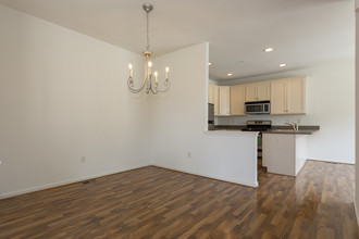 Heritage Pointe in Chalfont, PA - Building Photo - Interior Photo