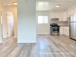 4052 W El Segundo Blvd in Hawthorne, CA - Building Photo - Building Photo