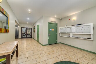 The Gardens on 45th Street in Philadelphia, PA - Foto de edificio - Lobby