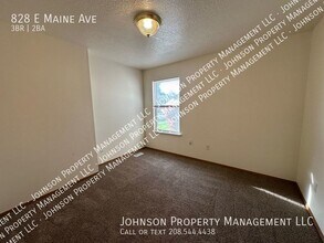 828 E Maine Ave in Nampa, ID - Building Photo - Building Photo
