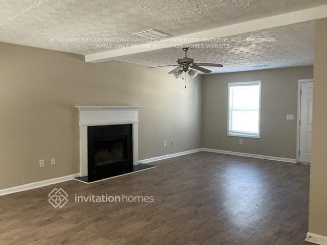 270 Valley View Dr in Fairburn, GA - Building Photo - Building Photo