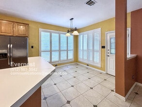 1512 Braided Rope Dr in Austin, TX - Building Photo - Building Photo