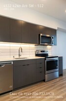 4532 42nd Ave SW in Seattle, WA - Building Photo