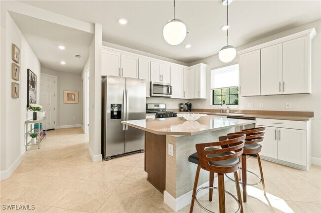 property at 12250 Canal Grande Dr