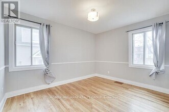 354 Jean Talon St in Ottawa, ON - Building Photo - Building Photo