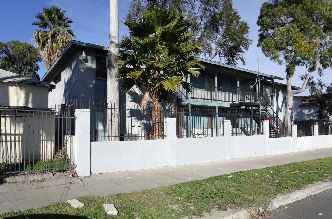 Mt. Sierra Apartments in San Bernardino, CA - Building Photo