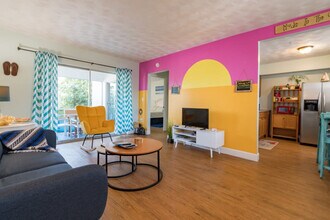 141 California Ave in Cocoa Beach, FL - Building Photo - Building Photo