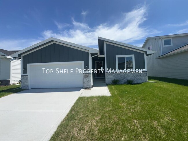 property at 420 NW Compass Ave