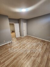 21 Robin St in Albany, NY - Building Photo - Building Photo