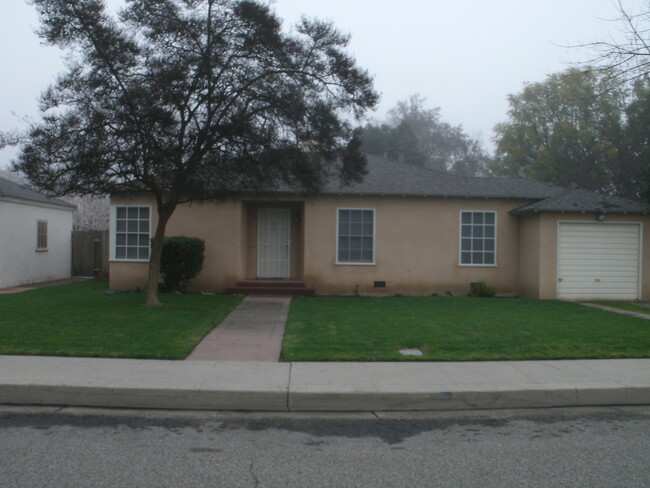 1312 W Myrtle Ave