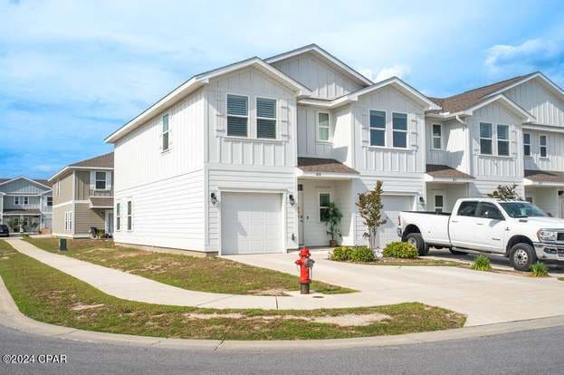 property at 1636 Caleigh Ct
