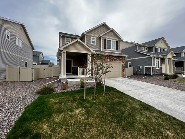 property at 3659 Hazelwood Ln