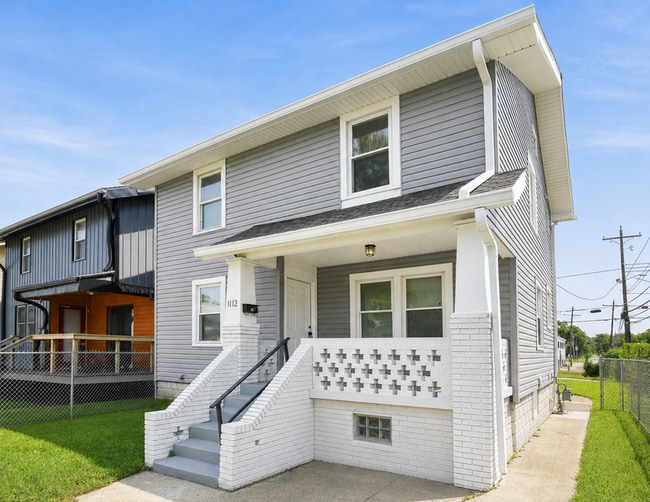 property at 1112 Peters Ave