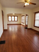 415 W 6th St in Newton, KS - Building Photo - Building Photo