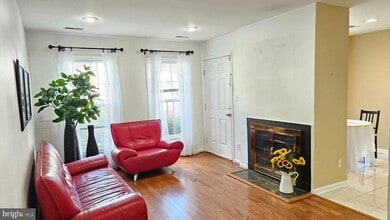 6008 Rabbit Hill Ct in Centreville, VA - Building Photo - Building Photo