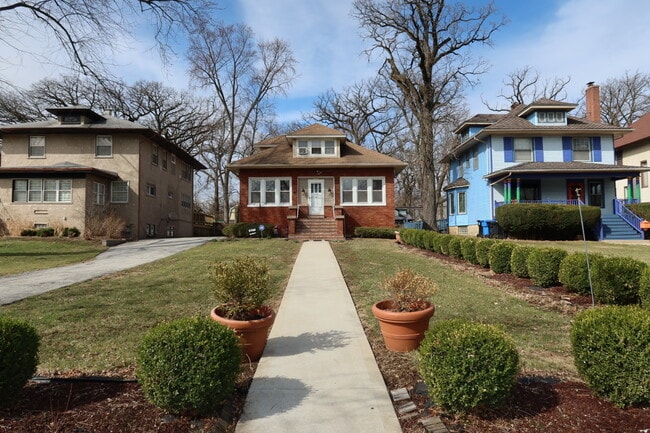 property at 9766 S Prospect Ave