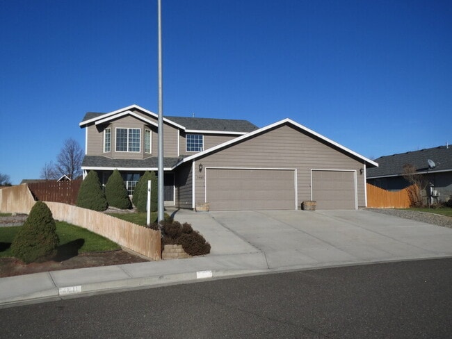 property at 7807 Vendovi Dr