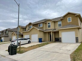 16827 Dancing Ava in Selma, TX - Building Photo