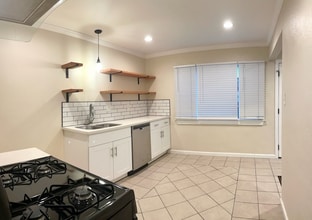 17700 Jersey Ave in Artesia, CA - Building Photo - Building Photo