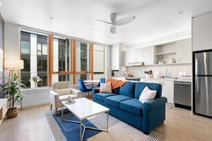 1315 NW 19th Ave in Portland, OR - Building Photo