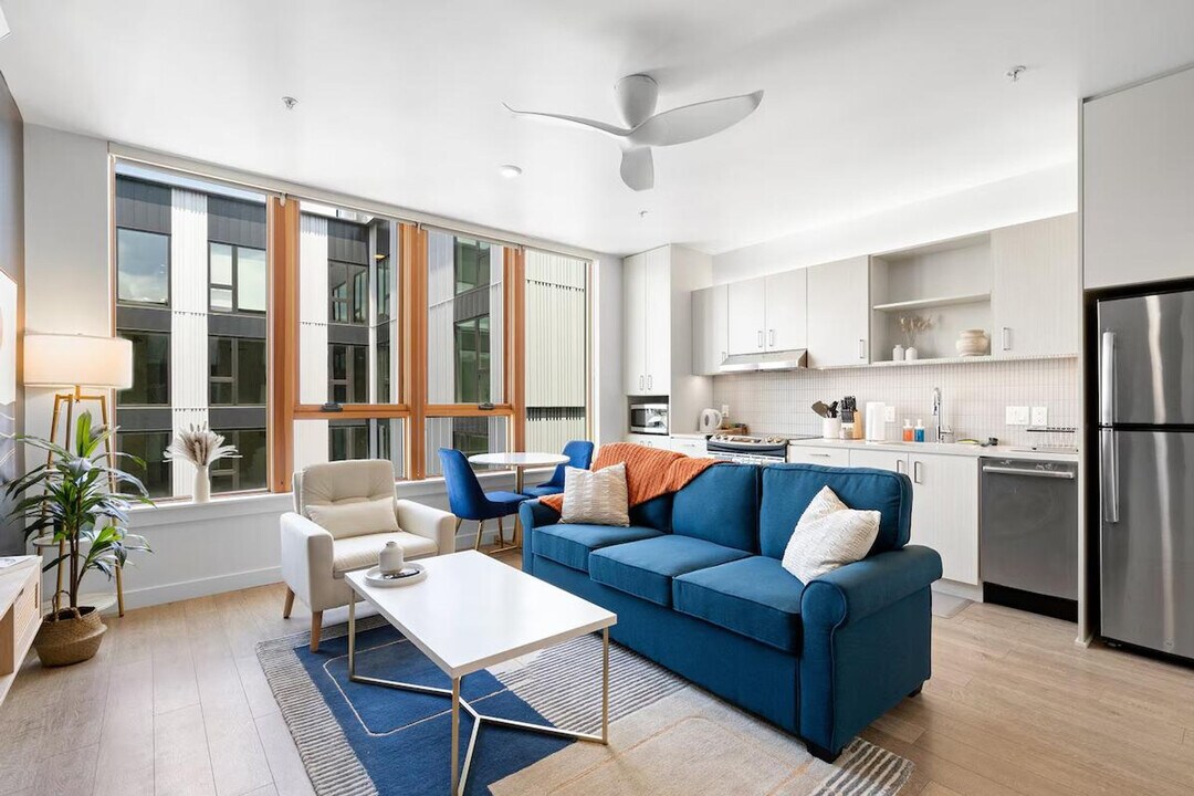 1315 NW 19th Ave in Portland, OR - Building Photo