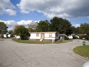 Orange Park North Mobile Home Park in Orange Park, FL - Building Photo - Building Photo