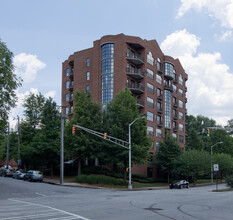 Central Park in Atlanta, GA - Building Photo - Building Photo