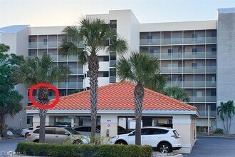 15171 Cedarwood Ln in Naples, FL - Building Photo - Building Photo