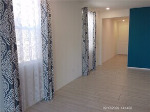 9092 Jade Vine Ave in Las Vegas, NV - Building Photo - Building Photo