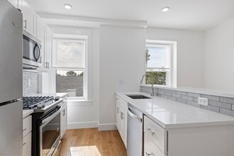 406 Columbia St in Cambridge, MA - Building Photo - Building Photo