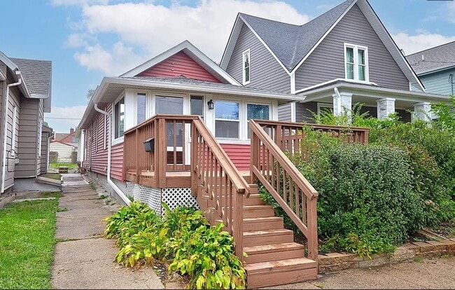 property at 126 E Jackson Ave