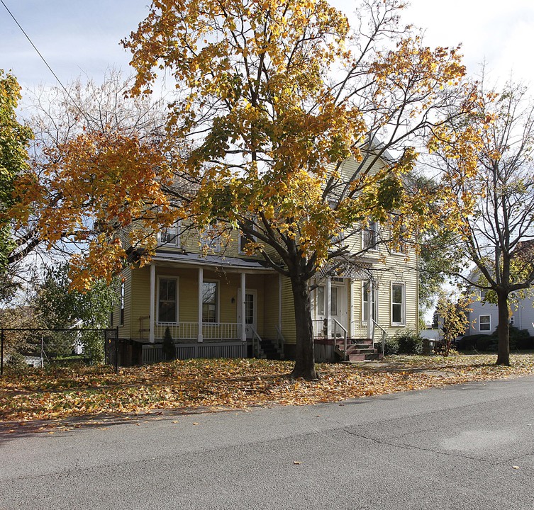 78 Continental Ave in Cohoes, NY - Building Photo