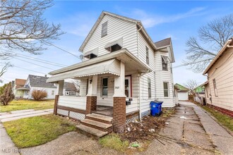 3165 W 58th St in Cleveland, OH - Building Photo - Building Photo