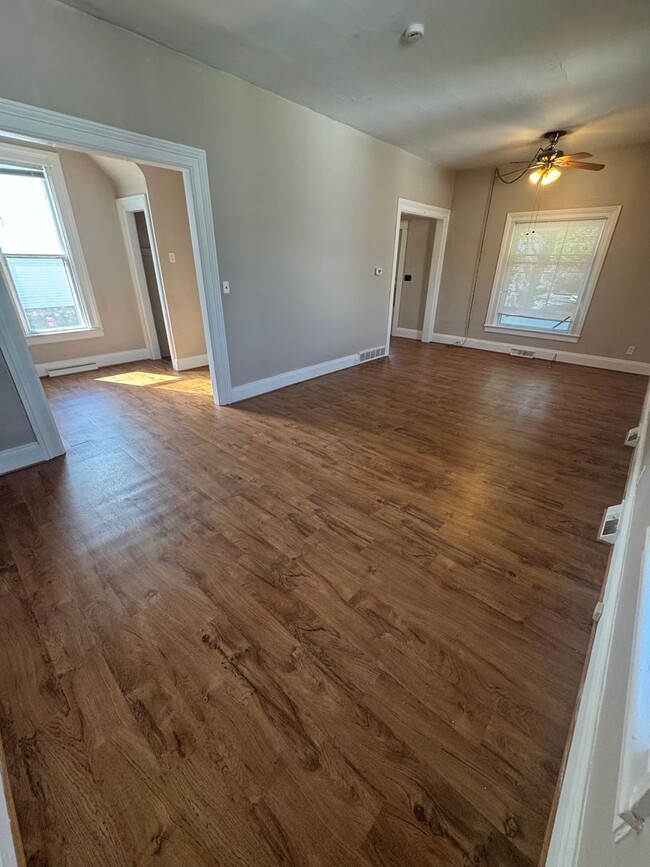 814 Cass St in Saginaw, MI - Building Photo - Building Photo