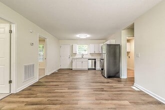 117 Maverick Rd in Jonesborough, TN - Building Photo - Building Photo