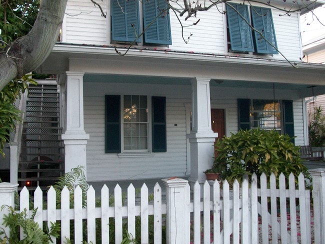 825 Eaton St, Unit 2