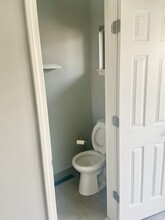 422 Cypress Rd, Unit 422 cypress rd in Newington, CT - Building Photo - Building Photo