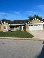 103 Sandstone Dr in St. Robert, MO - Building Photo