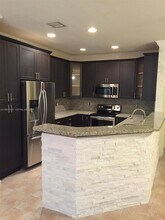 1531 Passion Vine Cir in Weston, FL - Building Photo - Building Photo