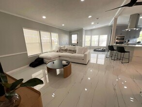 920 Sun Acres Ln in Boynton Beach, FL - Building Photo - Building Photo