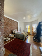 526 Harvard St, Unit 3 in Brookline, MA - Building Photo - Building Photo