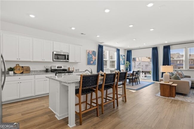 2546 States Ave in Doraville, GA - Building Photo - Building Photo