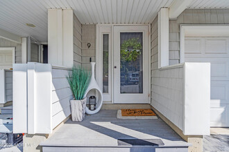 165 Riddle Ave in Long Branch, NJ - Building Photo - Building Photo