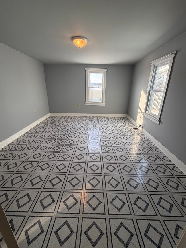 745 Fairground Ave in Chambersburg, PA - Foto de edificio - Building Photo