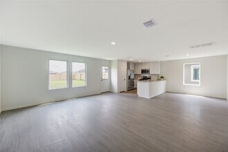 10824 Red Orchid Dr in Houston, TX - Building Photo - Building Photo