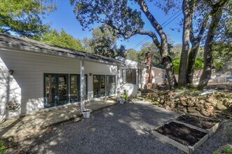1766 Woodhaven Way in Oakland, CA - Building Photo - Building Photo